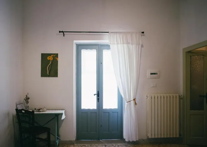 Il Melograno לינה וארוחת בוקר צ'לייה מספיקה