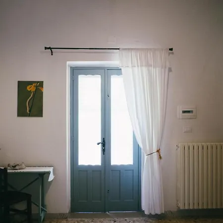 Il Melograno فندق مبيت وإفطار سيغلي ميسابيكا