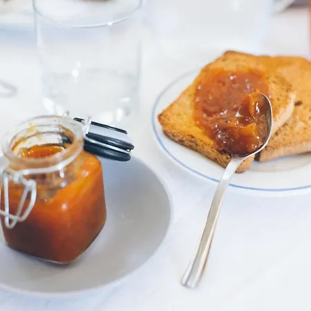 فندق مبيت وإفطار Il Melograno